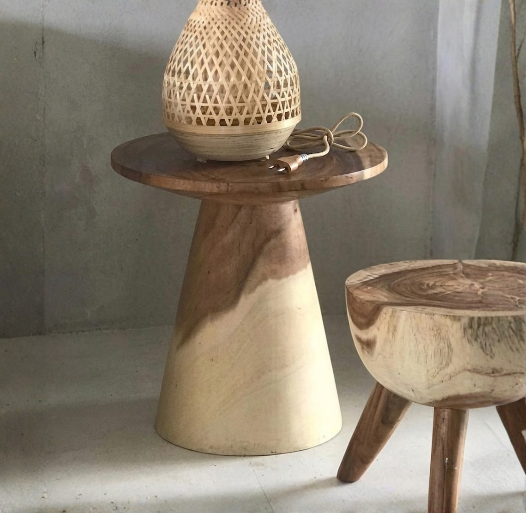 THE COFFEE TABLE TREMBESI WOOD
